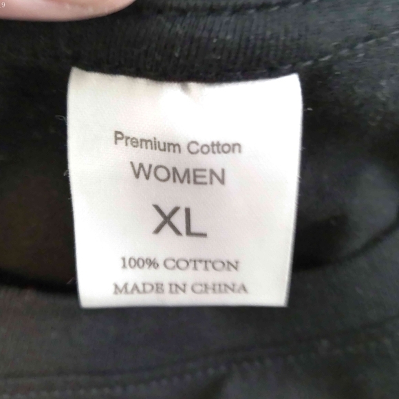 'I LIKE MY BOOKS SPICY & MY COFFEE ICY' SHIRT - Picture 4 of 7